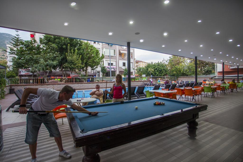 Kleopatra Ada Beach Hotel Alanya Exterior photo